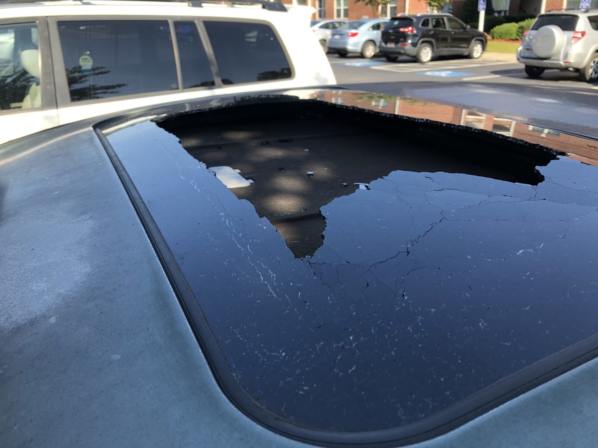 Sunroof Replacement & Repair in Raleigh